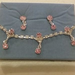 AVON PINK STONE NECKLACE AND EARRING GIFT SET